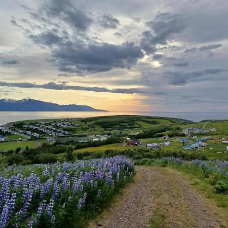 B&B Rooms Husavik 1 Екстер'єр фото