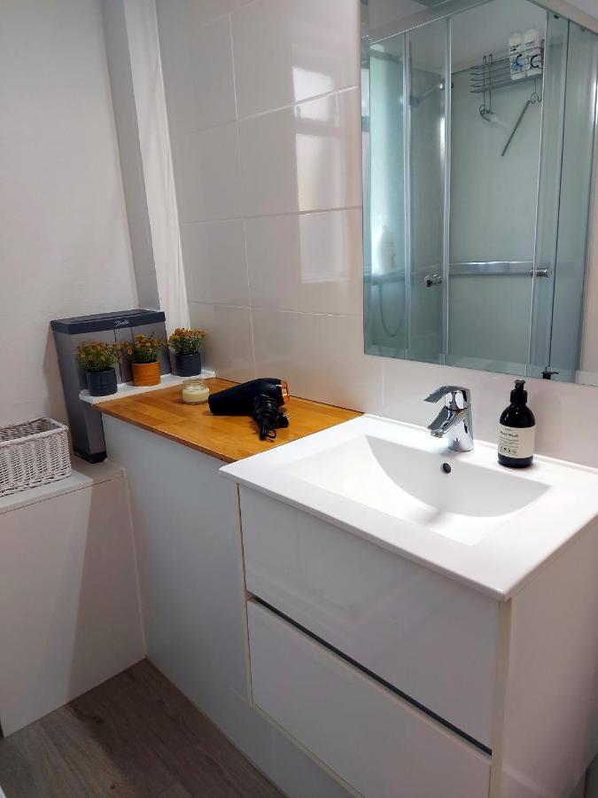 B&B Rooms Husavik 1 Екстер'єр фото