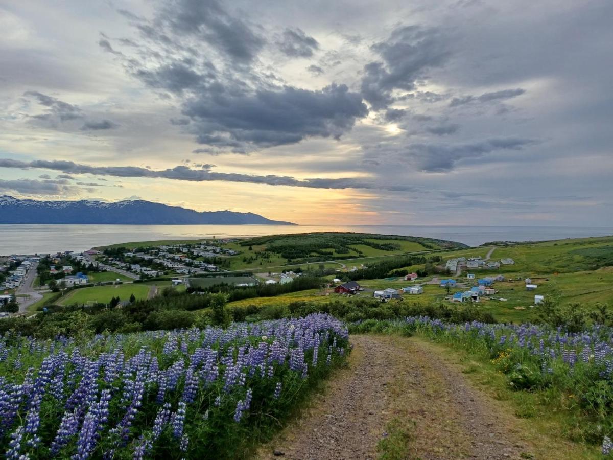 B&B Rooms Husavik 1 Екстер'єр фото